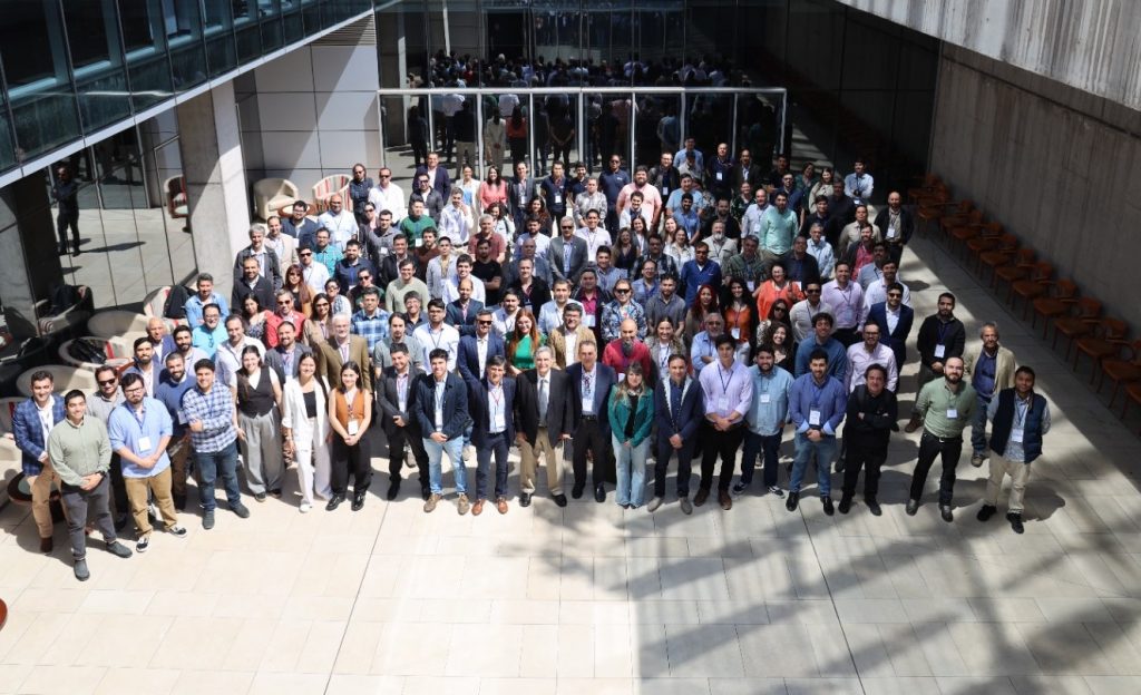 Con alta convocatoria se realizó la 4° Conferencia Internacional de Puentes.