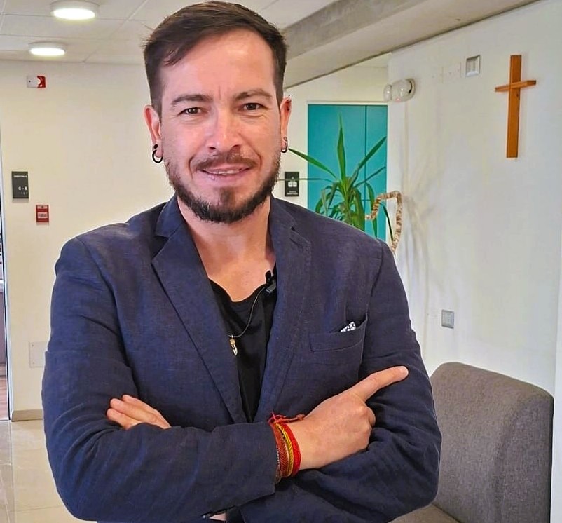 De Valparaíso a Francia: la trayectoria internacional de un exalumno de ICT.
